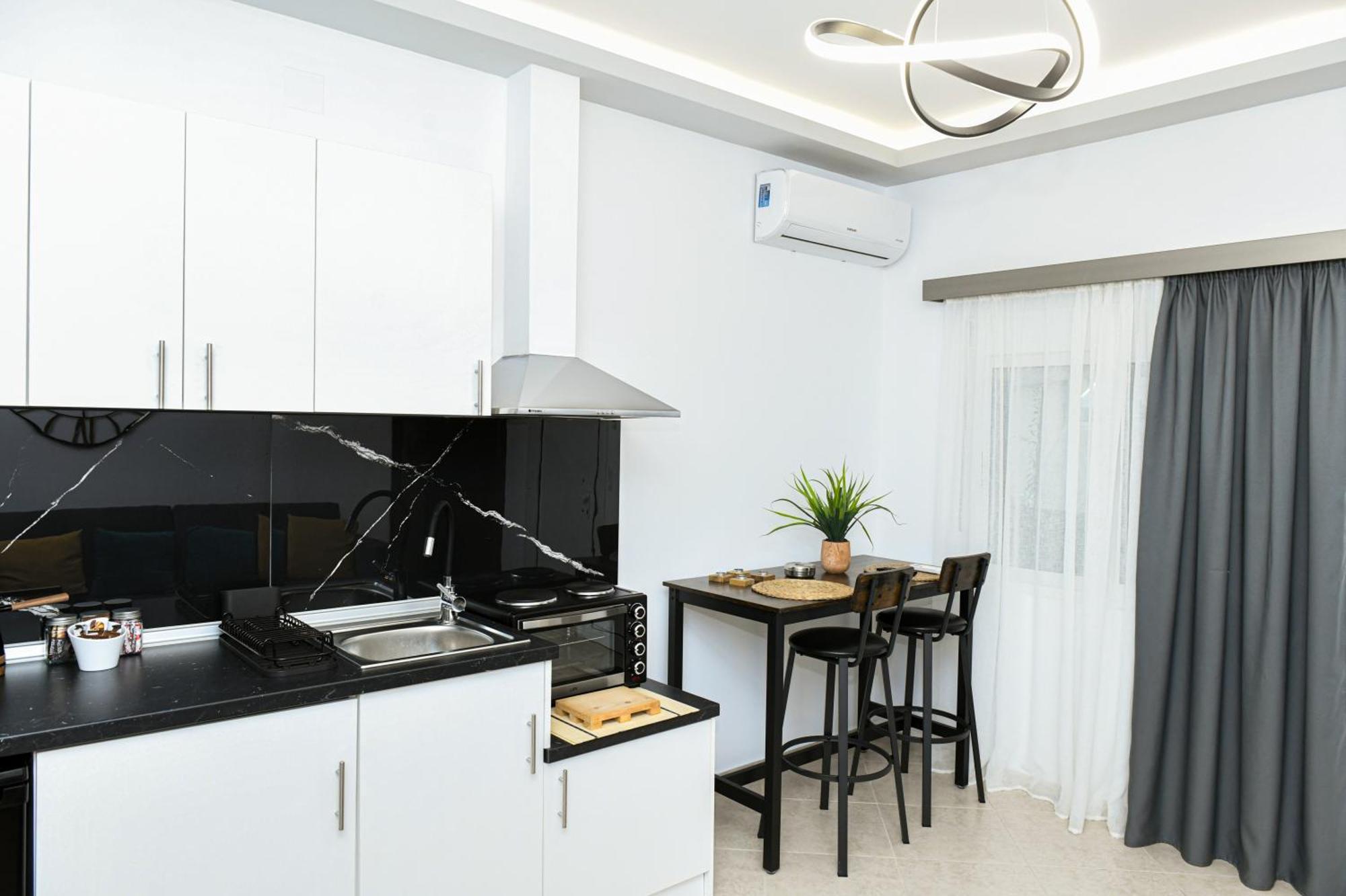 Sias Apartment アレクサンドルポリス エクステリア 写真