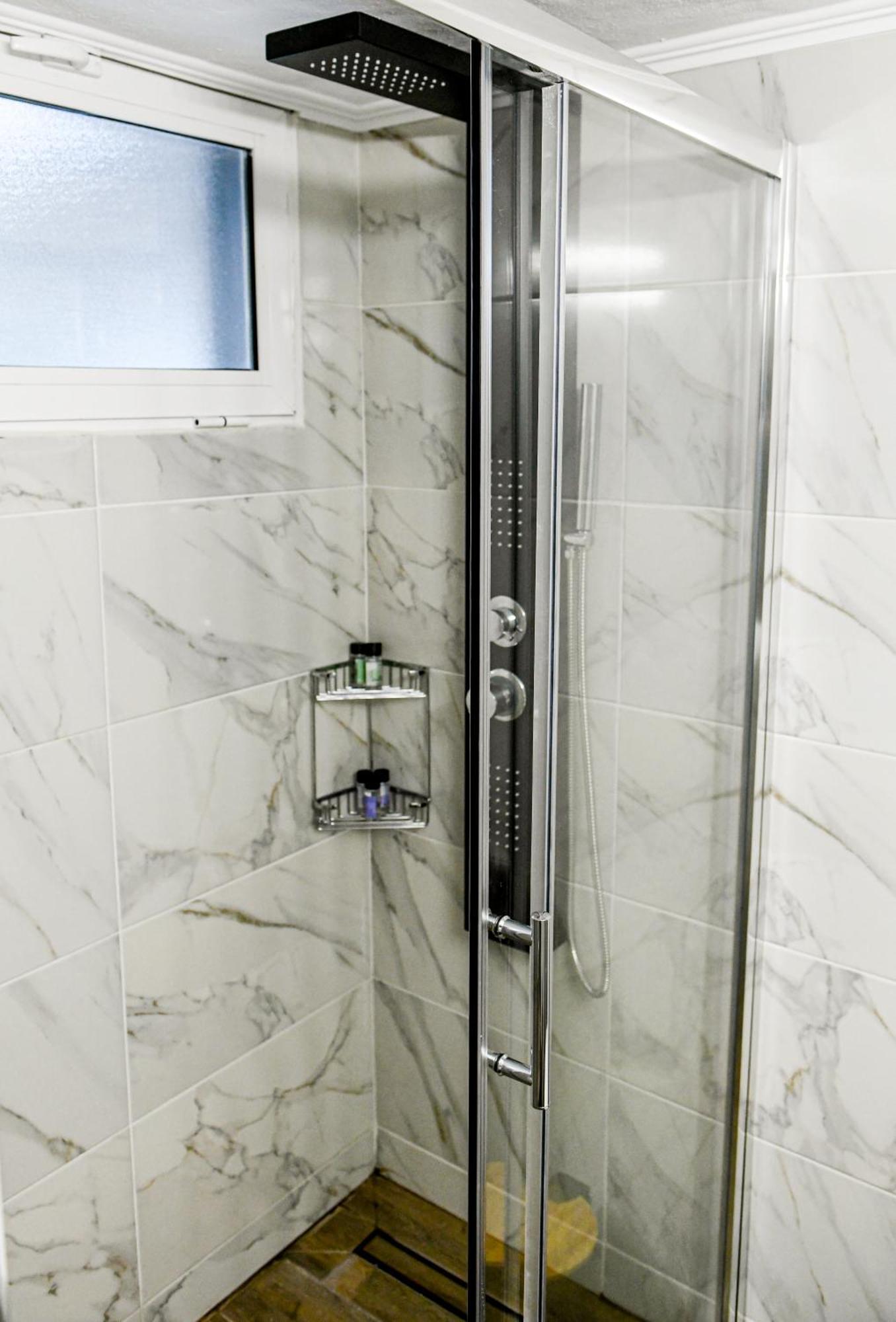 Sias Apartment アレクサンドルポリス エクステリア 写真